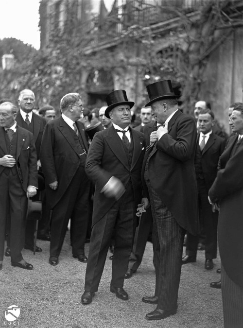 Inaugurazione dell'istituto di Cultura Germanica a Roma: Gentile e Mussolini